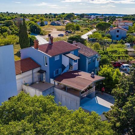 Apartman Ana Štinjan Εξωτερικό φωτογραφία